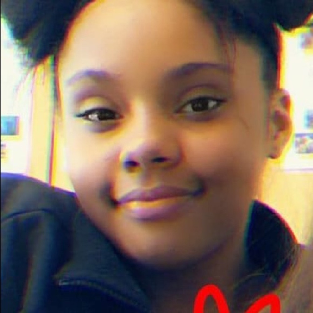 Meet your Posher, Yamilex